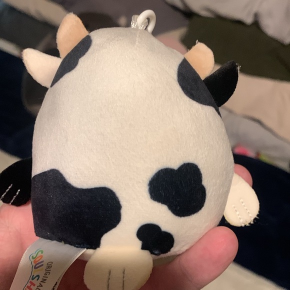 Alita seacow squishmallow clip NWT - Picture 2 of 4